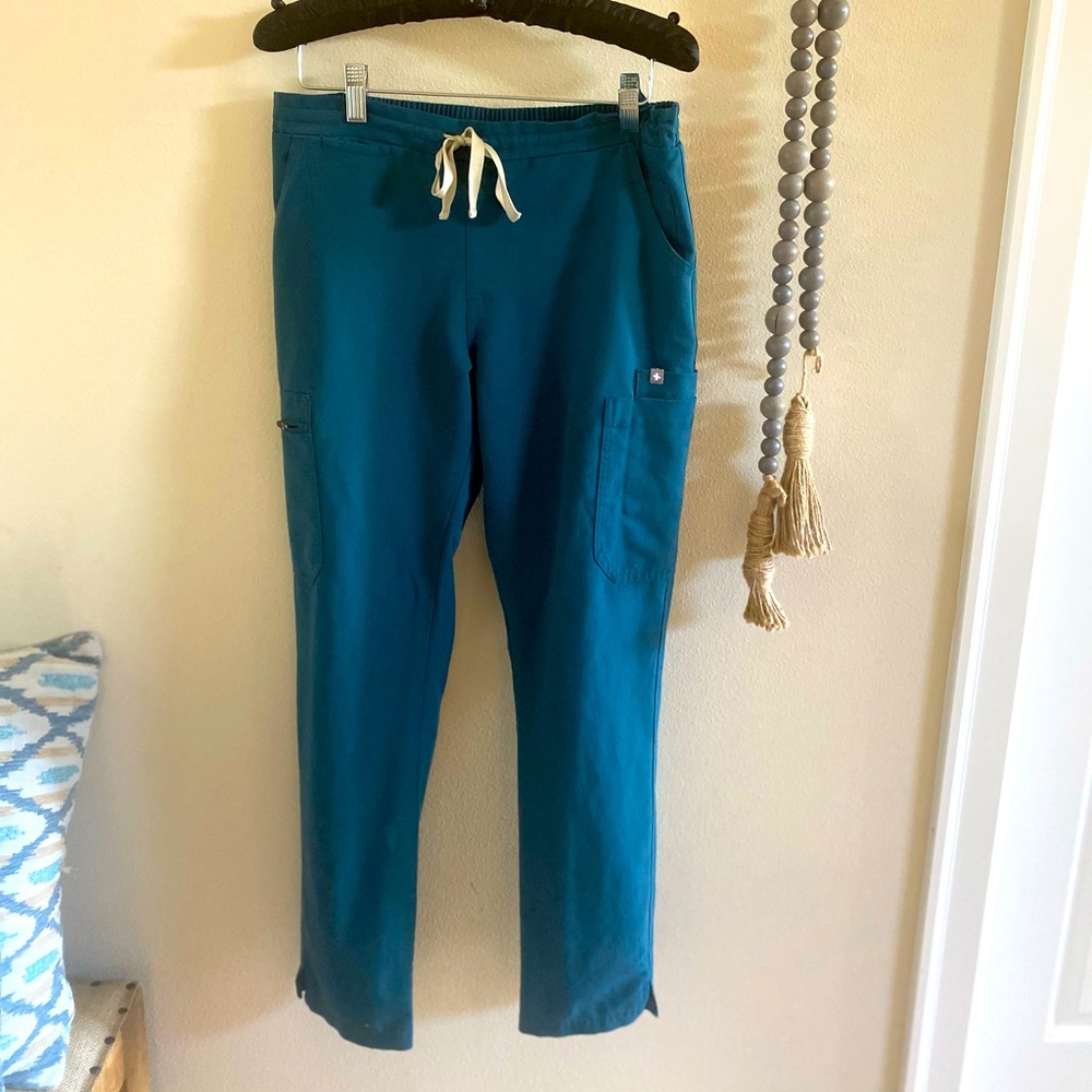Figs Yola Skinny Scrub Pants